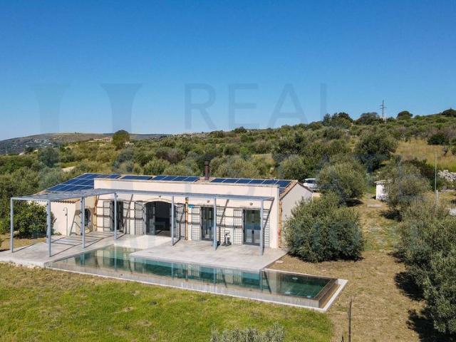 Esclusiva villa in vendita Avola, Sicilia
