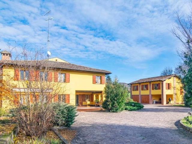 Esclusiva villa in vendita Bologna, Emilia Romagna