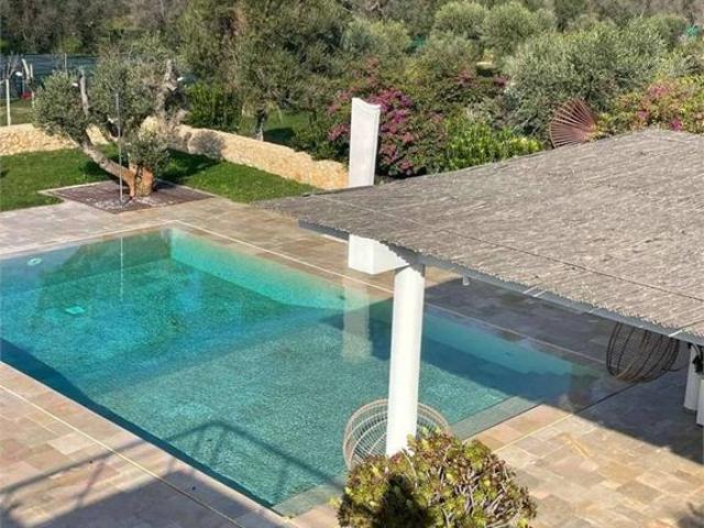 Esclusiva villa in vendita Carovigno, Puglia