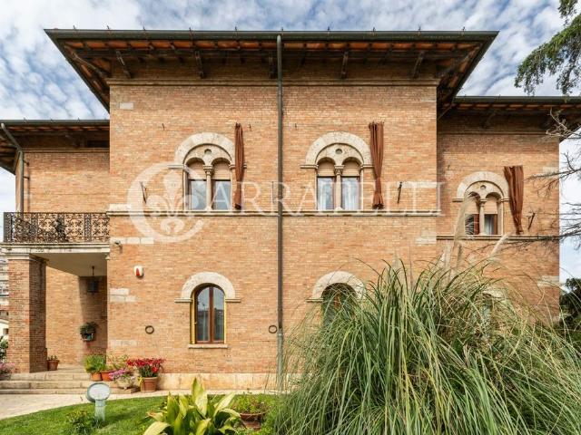 Esclusiva villa in vendita Follonica, Italia