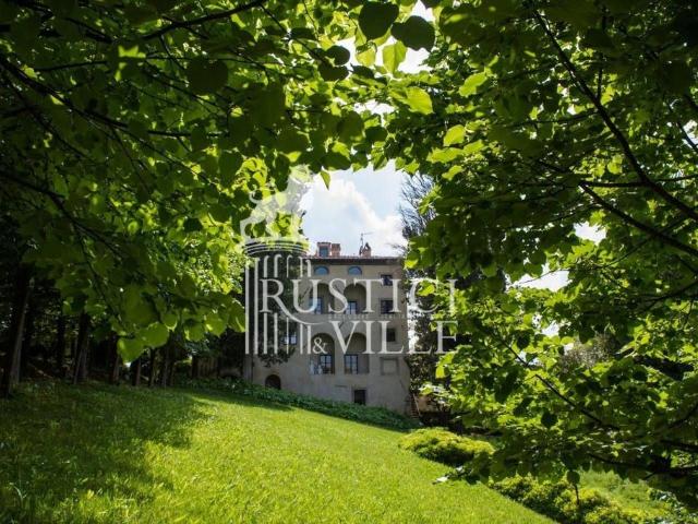 Esclusiva villa in vendita Piazza San Paolo all'Orto, 21, Pisa, Toscana
