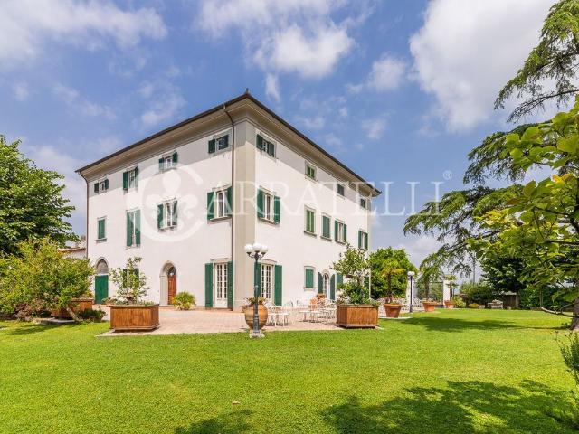 Esclusiva villa in vendita Quarrata, Toscana