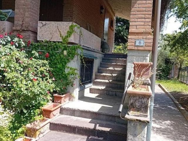 Villa in vendita Reggio Emilia, Emilia Romagna