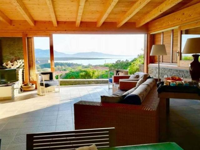 Esclusiva villa in vendita Stintino, Sardegna