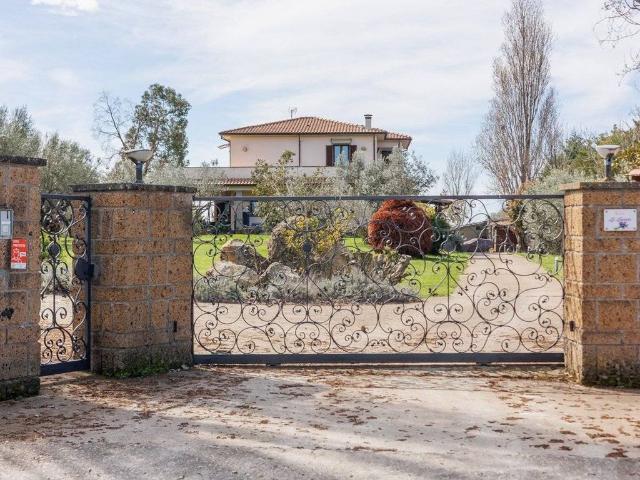 Esclusiva villa in vendita Strada Montigliano, 56, Viterbo, Lazio