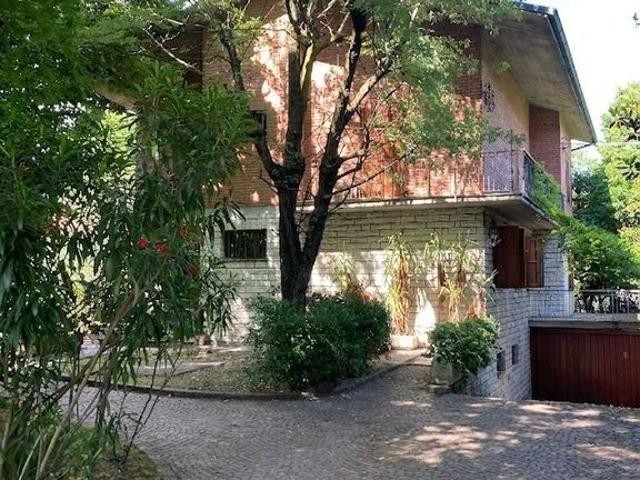 Esclusiva villa in vendita Strada Morane, 491, Modena, Emilia Romagna