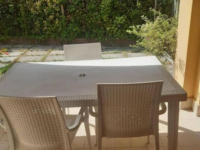 Prestigiosa Villetta a Schiera in vendita Montignoso, Italia