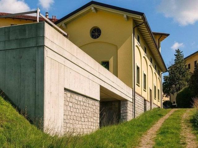 Esclusiva Villetta a Schiera di 213 mq in vendita Via Lucino al Monte, Montano Lucino, Lombardia