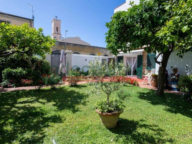 Villa in vendita Via San Simone, 46, Livorno, Toscana