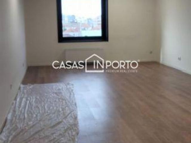 Escritório nas Antas ? Junto da Loja do Cidadão | 26064066230