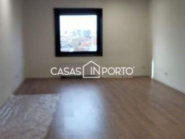Escritório nas Antas ? Junto da Loja do Cidadão | 26064091838