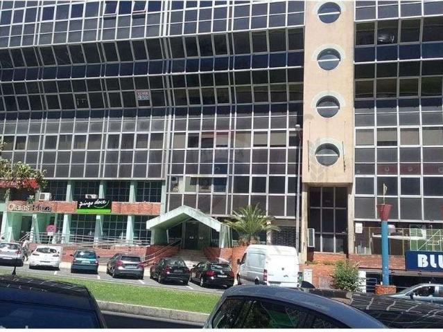 Escritório nas Olaias