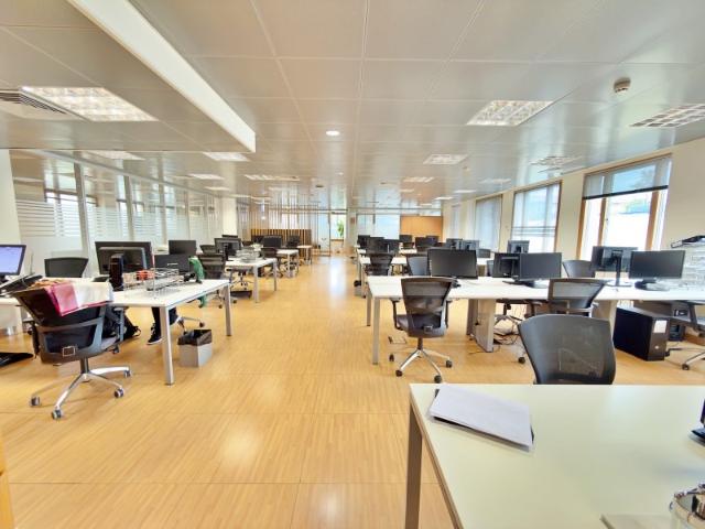 Escritório no Campo Grande com 386m2, elevada qualidade, totalmente equipado