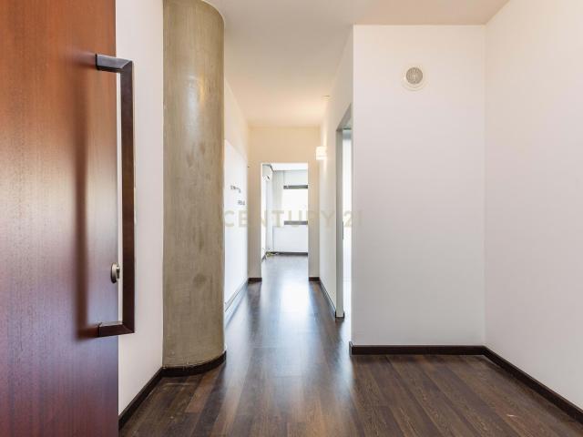 Escritório no Edifício D. Dinis – Centro de Leiria – 42,5 m²