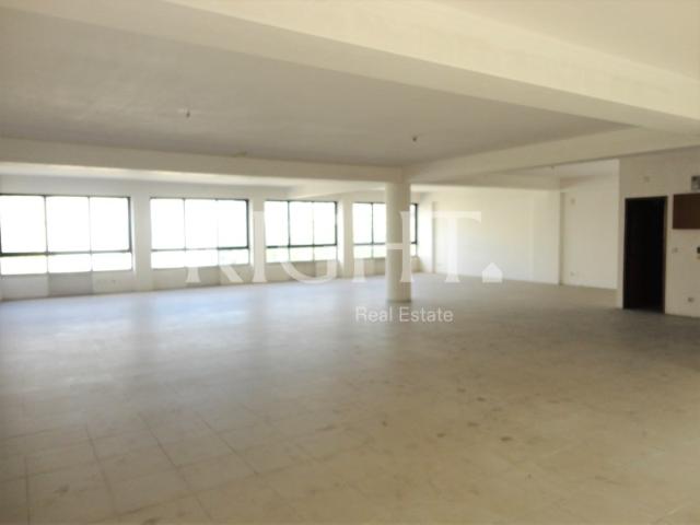Escritório com 170m2 nas Picoas