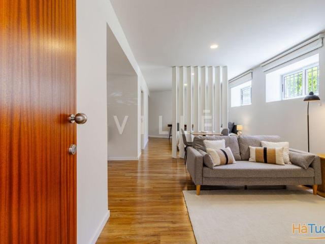 Escritório convertido em apartamento T0, centro de Aveiro | 26064091455