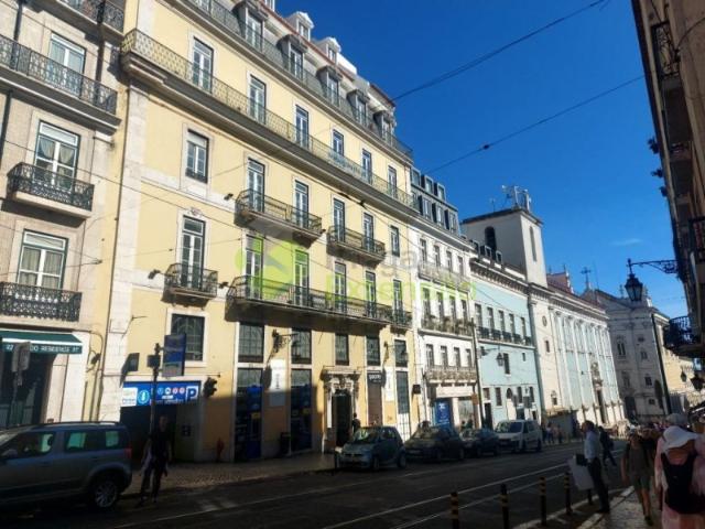 Escritório Independente no Chiado, Lisboa. Imóvel bancário!