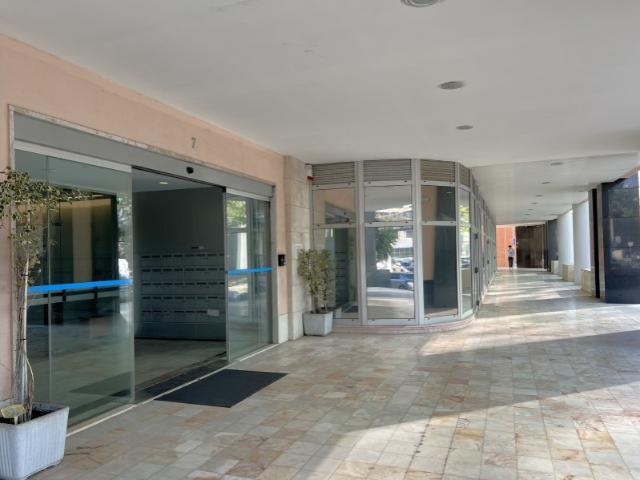 Escritório para arrendamento em Sete Rios com 1.113 m2