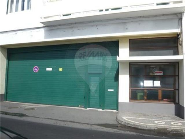 Escritório para arrendar em Ponta Delgada