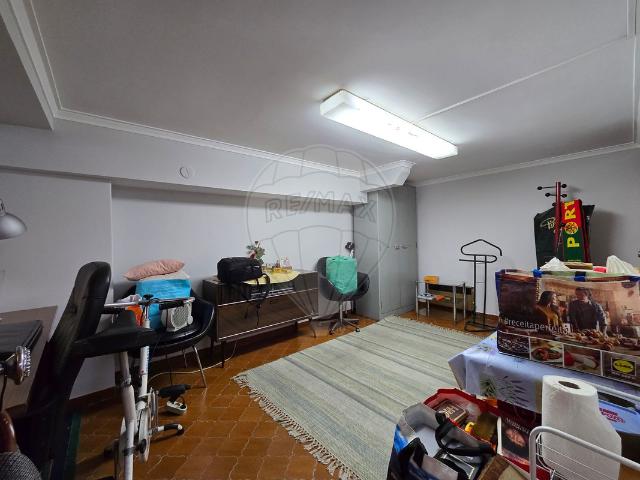 Escritório T0, Pontinha e Famões, Odivelas | BPI Expresso Imobiliário