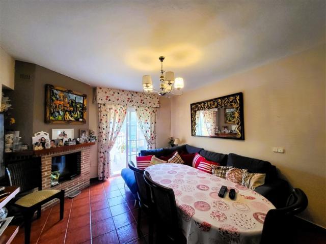 Escritorios Benahavis Málaga 84860533