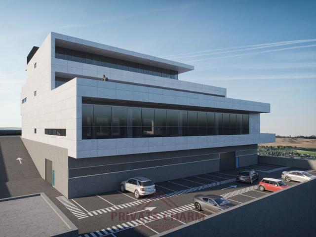 Escritórios C/850m2