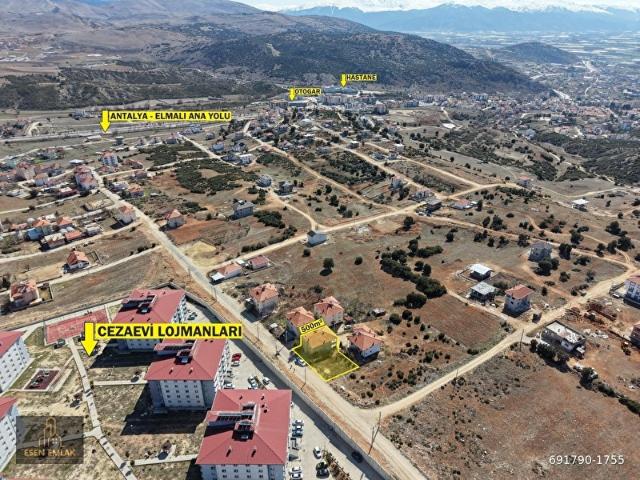 ESEN EMLAK'TAN CEZAEVİ LOJMANLARI KARŞISINDA 500m ARSA İÇERİSİNDE MÜSTAKİL 2 KATLI SATILIK BİNA
