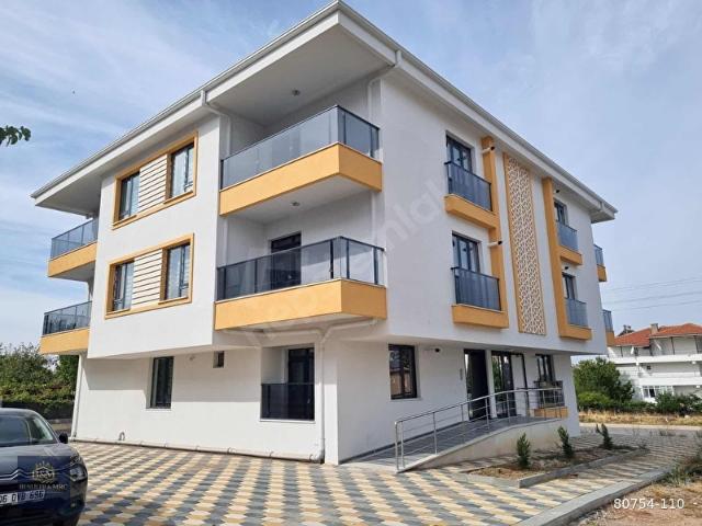 ESENBOĞA ANAYOLA DURAKLARA YAKIN FULL EŞYALI KİRALIK 1+1 DAİRE