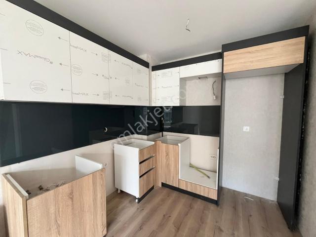 Esenboğa Mahallesin'de Full Yapılı Sitede Satılık Daire
