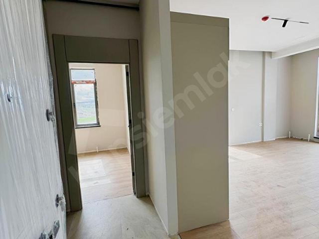 ESENBOĞA'DA SATILIK DAİRE 1+1 KATTA