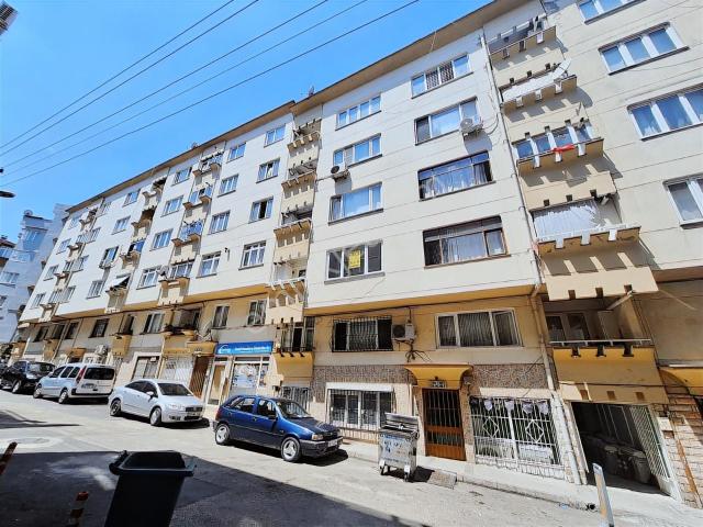 Esen'den Altıparmakta Arakat Kiralık Daire