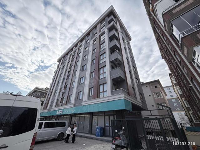 ESENEVLER Y.EMRE CADDESİ ÜSTÜ SIFIR BİNADA K.OTOPARKLI 2+1 110m