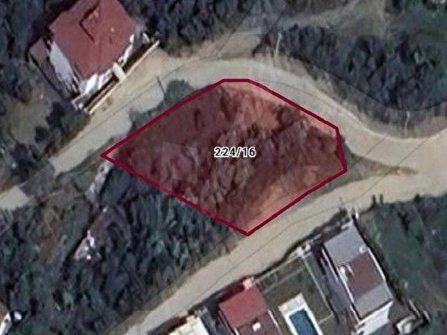 esenköy'de kapanmaz 955.62 m2 imarlı arsa köşe full deniz doğa manzaralı altyapılı paarke taşı yol