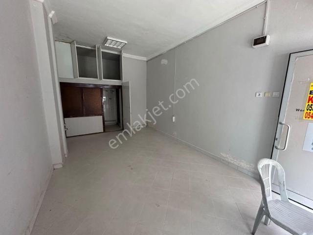 Esenler Mımar Sınan Mahallesınde Kiralık İşyeri Dükkan