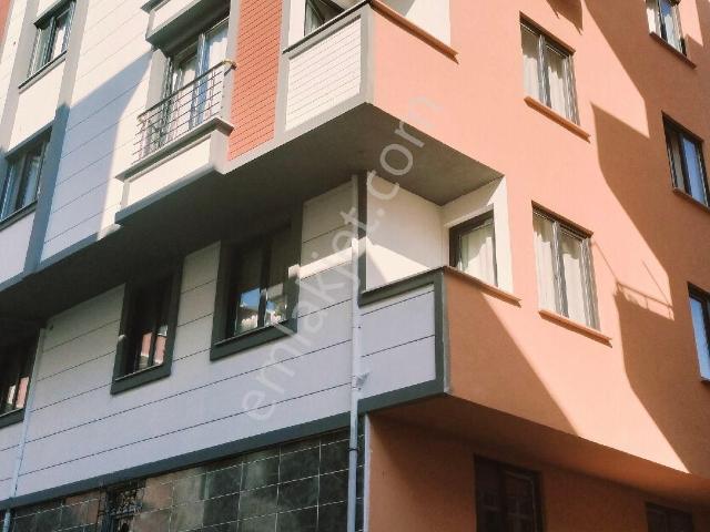 Esenler Namık Kemal Mah 2+1 Bodrum Daire