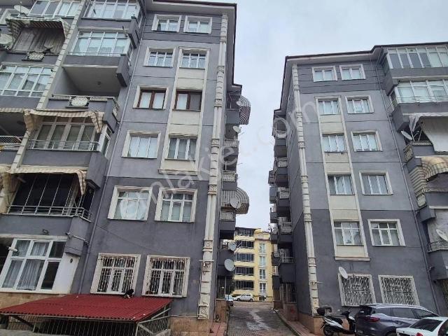 Esentepe Belde Sitesinde Satılık 3+1 Konut