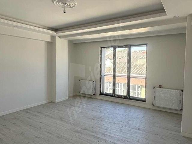 ESENTEPE MAHALLESİNDE SATILIK OTURUMA HAZIR SIFIR 2+1 DAİRE