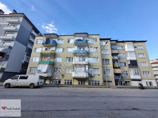 Esentepe Mahallesi Ç.pazarı İçi 2+1 Kiralık Daire | Vadi Emlak