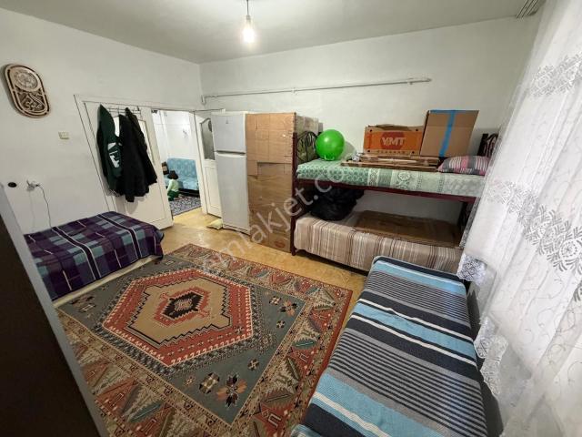 Esentepe Mh. 2+1 95m2 1kat 30m2 Hisseli 1 Kat Eksik Fırsat Daire