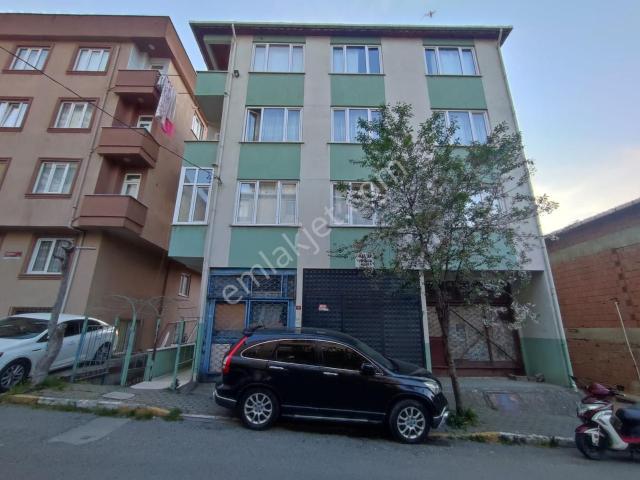 Esenyalı Da Deniz Manzaralı Satılık 3+1 Daire Ve Ayrı Garaj