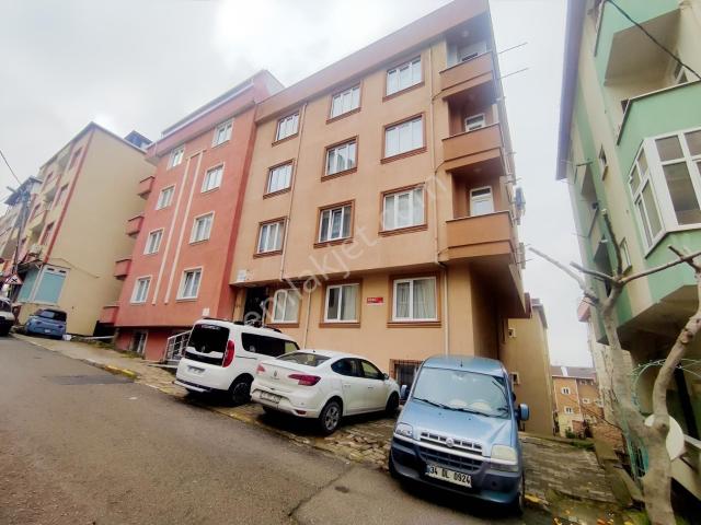 Esenyalı Da Evora Sitesine Yakın Ara Kat 2+1 Satılık Daire