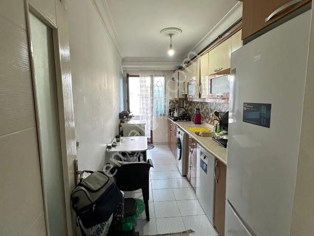 Esenyurt Tableda 2+1 110m2 İskanlı Ebeveyn Banyolu 3. Kat Süper Daire