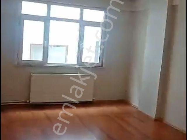 Esenyurt Üçevler Mahallesi Satılık 2+1 Geniş Daire