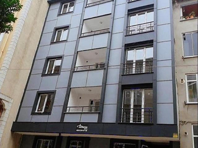 ESENYURT YEŞİLKENT MAH 2+1 SIFIR SATILIK AÇIKLAMAYI OKUYUNUZ