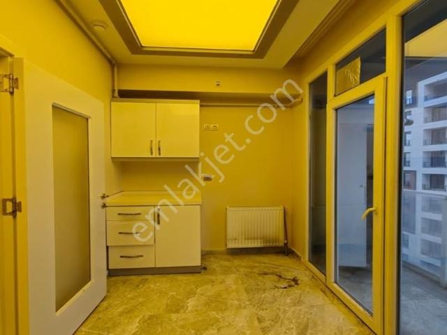 Esenyurt Yeşilkent Mh Liv Terrace 2+1 Sosyal Aktiviteli Site'de