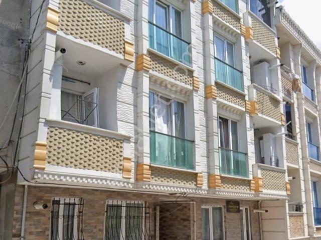 Esenyurt Yunus Emre Mahallesi Satılık 2+1 Bakımlı Daire