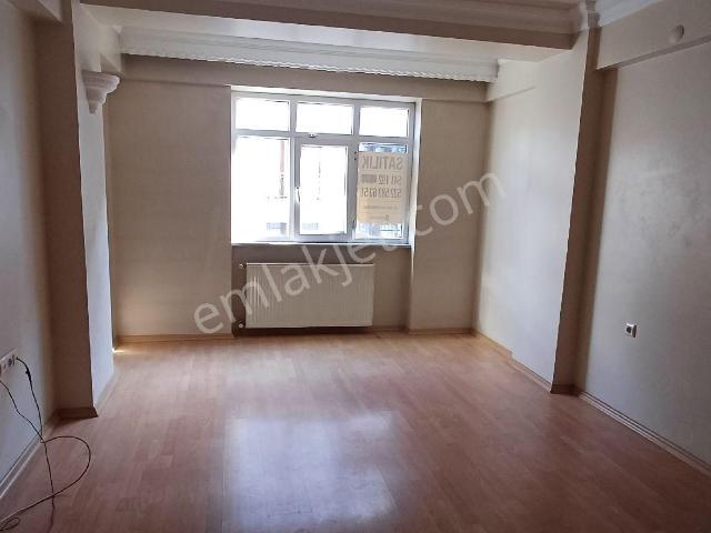 Esenyurt Yunusemrede Satılık Daire 2+1