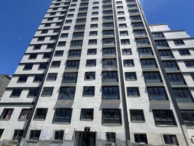 ESENYURT AKEVLER KAYIKÇI SİTESİNDE 14.KAT SIFIR MANZARALI DAİRE