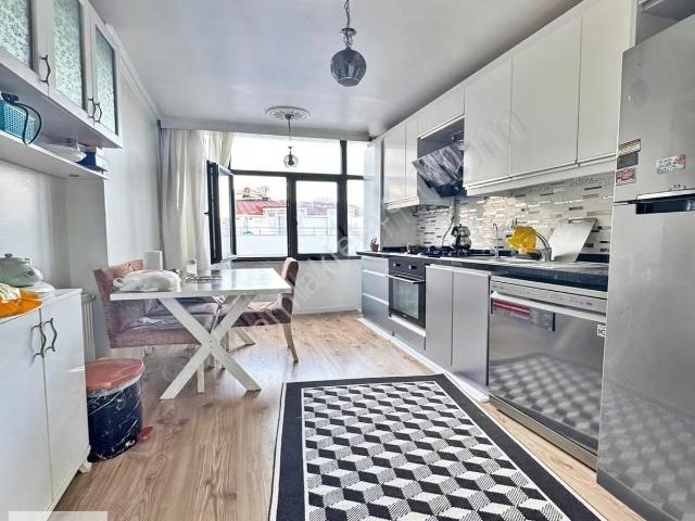Esenyurt Atatürk Mah 4+2 240m2 Ayrı Girişli Dubleks 4.850.000 Tl