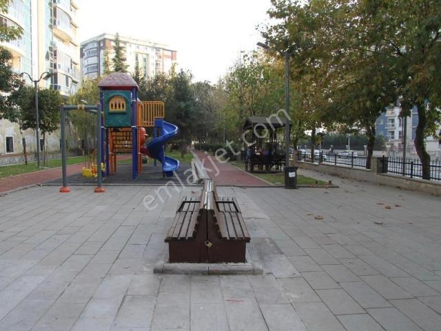 Esenyurt Hürriyet Mah 2+1 95m2 Tek Daire Üzeri Kat Mülkiyetli